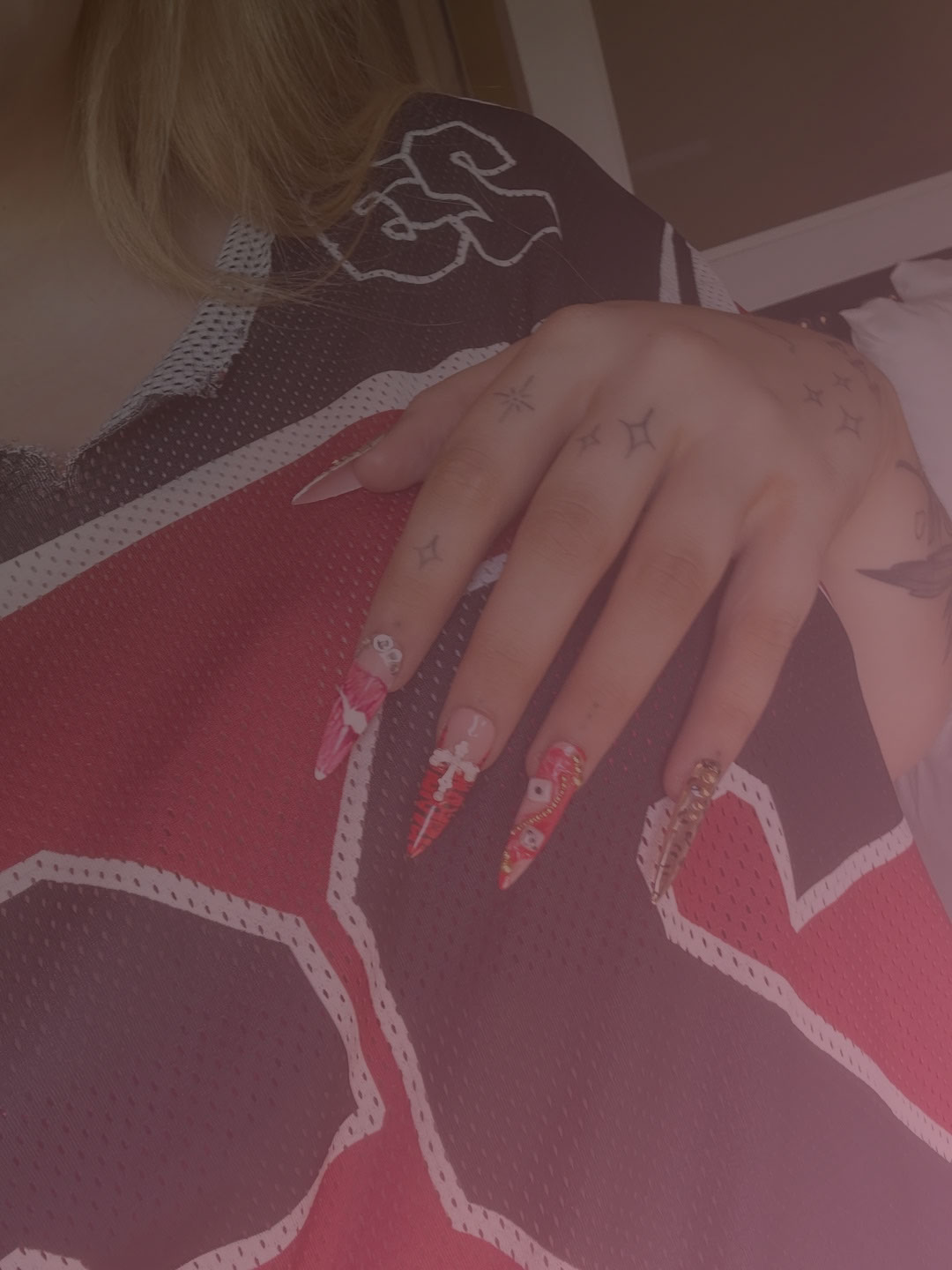 Nail art by Erin — hand-painted press-on nails